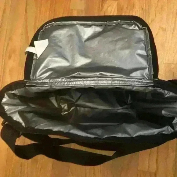 Disney parks live entertainment costuming lunch bag - Picture 6 of 6